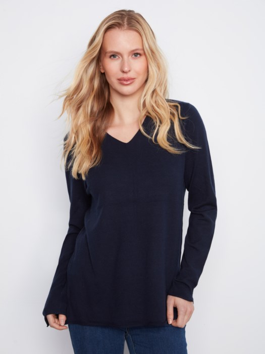 Chandail col en V - CHARLIE B - C2279RR - Charlie B Chandail col en V - CHARLIE B - C2279RR - Charlie B
