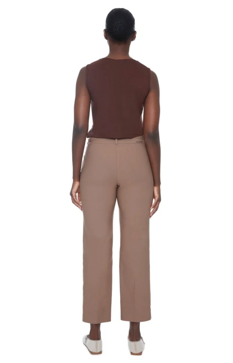 Pantalon droit – I LOVE TYLER MADISON Pantalon droit – I LOVE TYLER MADISON