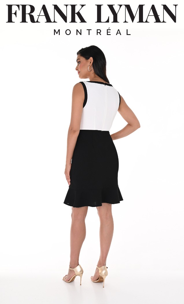 Robe avec bouton en coeur - FRANK LYMAN Robe avec bouton en coeur - FRANK LYMAN
