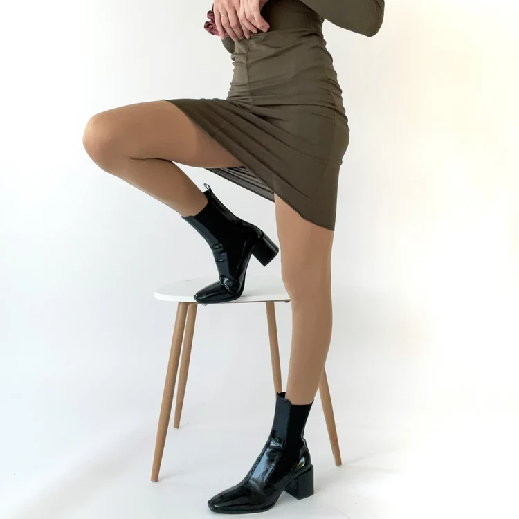 Bas collant Collant classique avec cuissard – SIGNÉ SARAH Bas collant Collant classique avec cuissard – SIGNÉ SARAH
