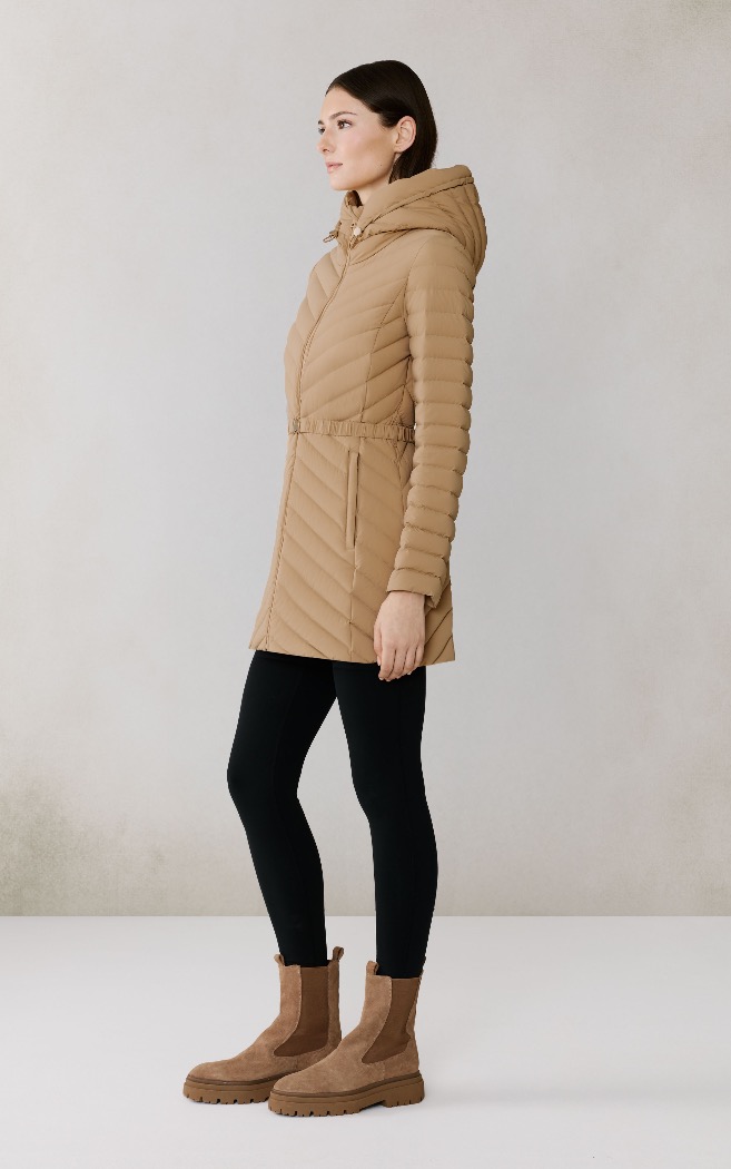 Manteau ESTELLE extensible en duvet avec ceinture - SOIA & KIO Manteau ESTELLE extensible en duvet avec ceinture - SOIA & KIO