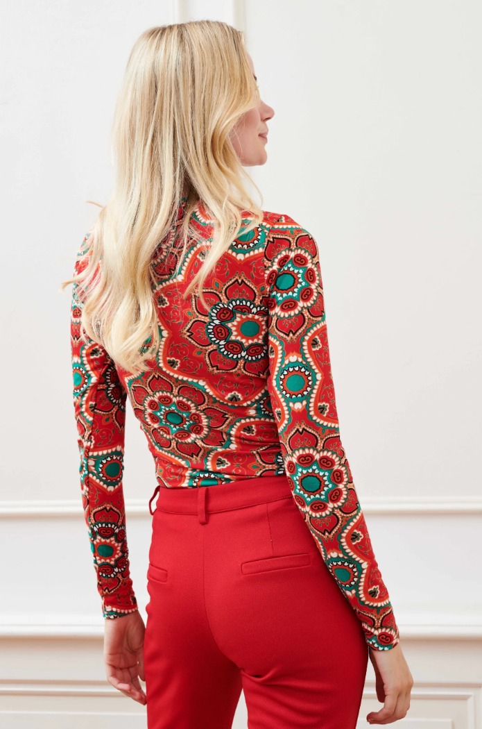 Chandail Raelle - LOFTY MANNER Chandail Raelle - LOFTY MANNER
