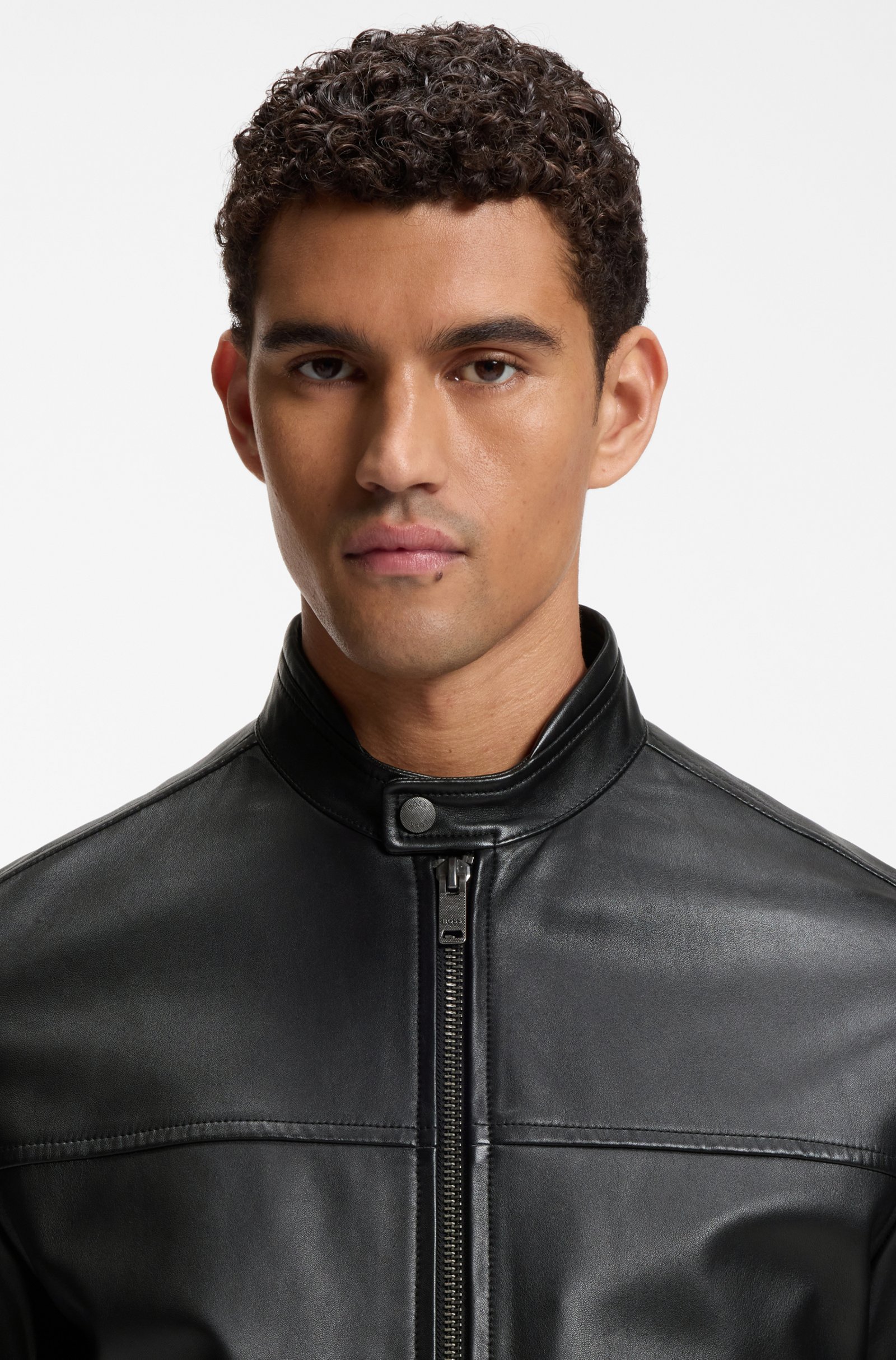 Veste en cuir ajustée – BOSS Veste en cuir ajustée – BOSS