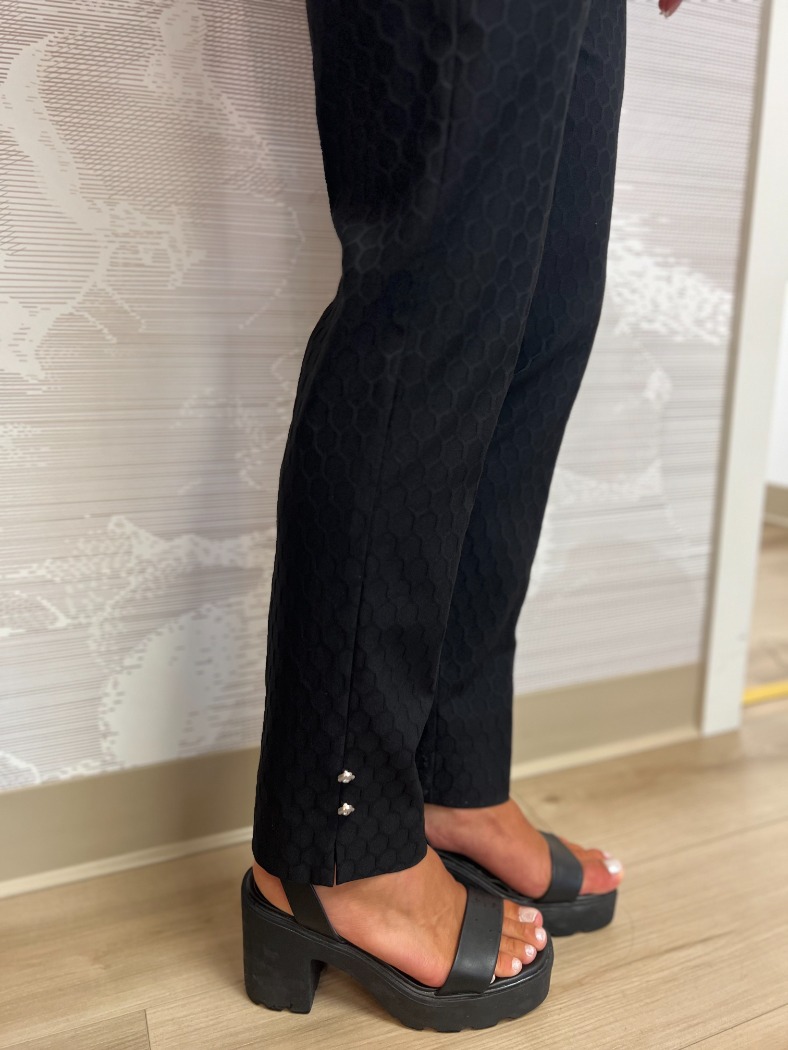 Pantalon à enfiler en jacquard texturé - JOSEPH RIBKOFF Pantalon à enfiler en jacquard texturé - JOSEPH RIBKOFF