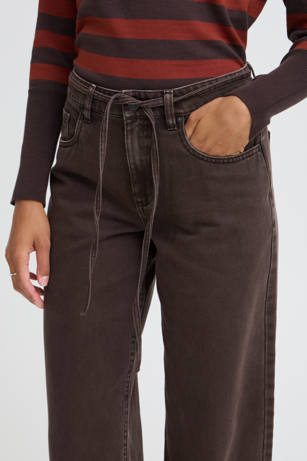 Jeans ceinturé Kamari – B.YOUNG Jeans ceinturé Kamari – B.YOUNG