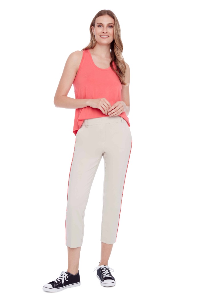 Pantalon Romy à rayures latérales - I LOVE TYLER MADISON Pantalon Romy à rayures latérales - I LOVE TYLER MADISON