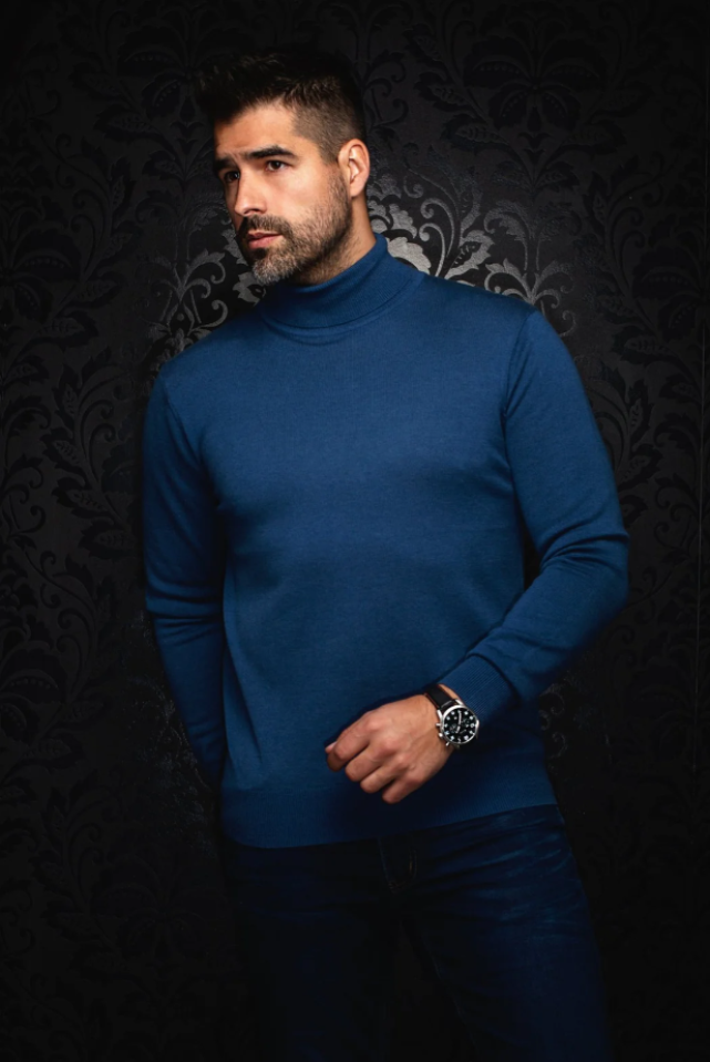 Chandail en laine de mérinos Arkanes – AU NOIR - ARKANE - AU NOIR Chandail en laine de mérinos Arkanes – AU NOIR - ARKANE - AU NOIR