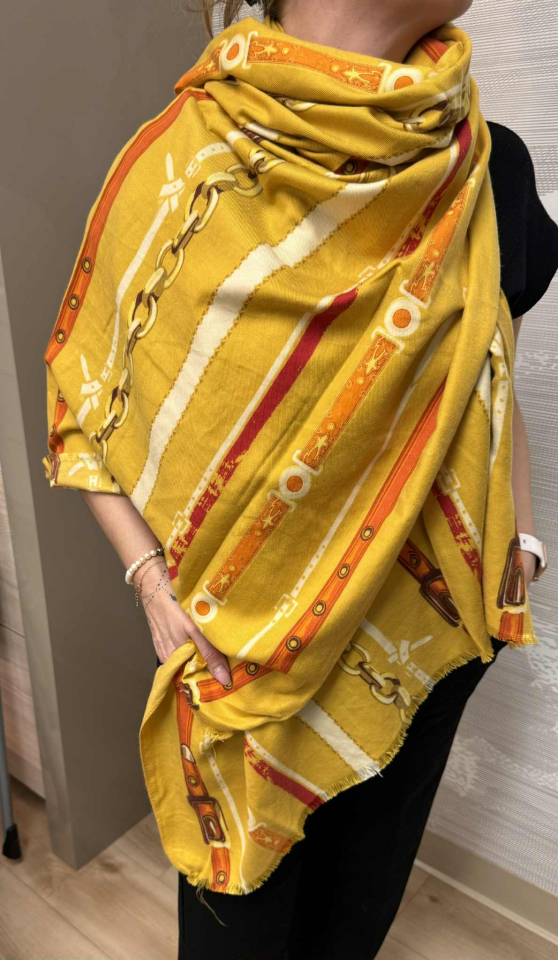 Écharpe à tricot - LES NANAS - 10397 - Les Nanas Écharpe à tricot - LES NANAS - 10397 - Les Nanas