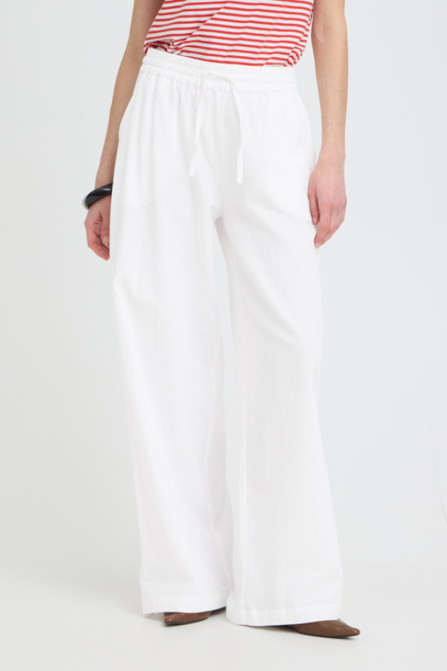 Pantalon Ellana style épuré – B.YOUNG - 20818986 - B.YOUNG Pantalon Ellana style épuré – B.YOUNG - 20818986 - B.YOUNG