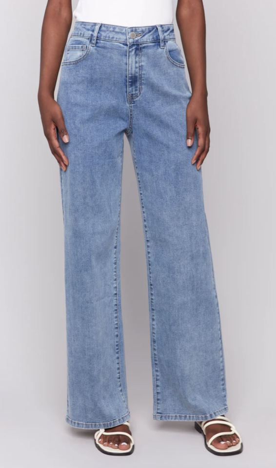 Jean à jambe large Chloe - CHARLIE B Jean à jambe large Chloe - CHARLIE B