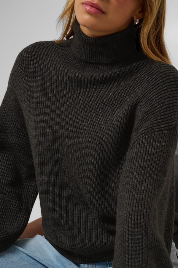 Pull Barbara – KAFFE