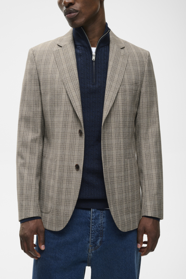 Veston Charles – MATINIQUE