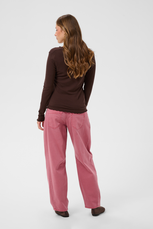 Chandail Ribba V – CREAM