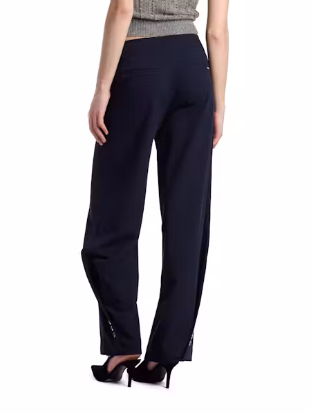 Pantalon plissé Larissa – GUESS
