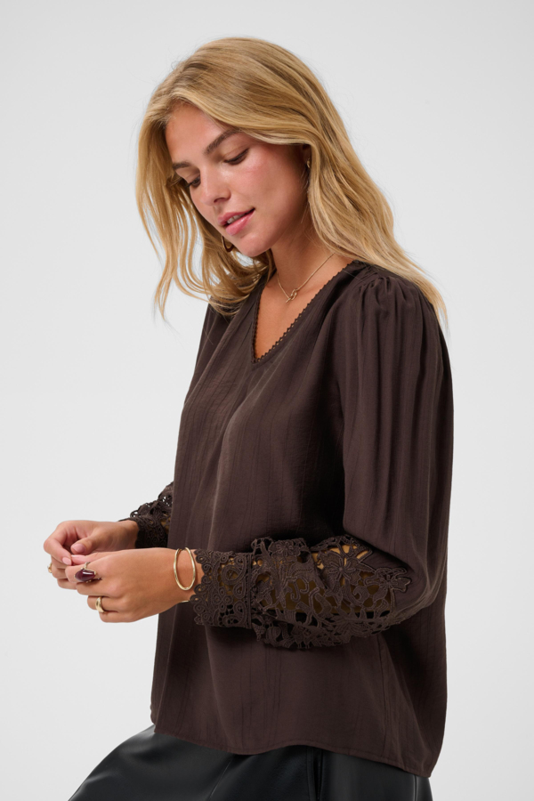 Blouse Tina – CREAM