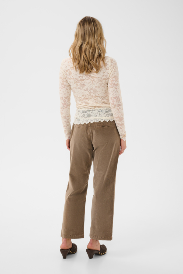 Chandail Pitia – CREAM