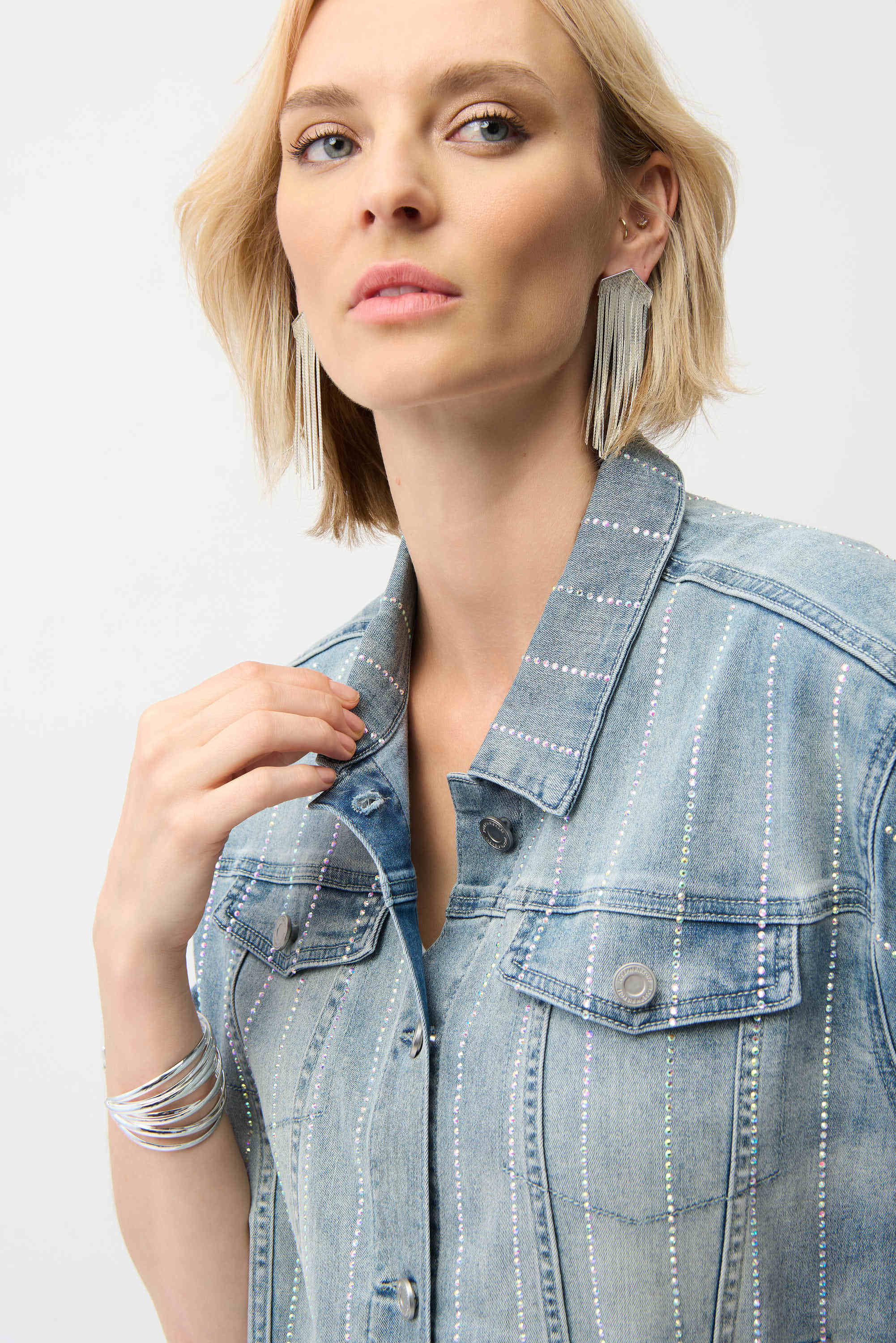 Veste en denim avec strass – JOSEPH RIBKOFF