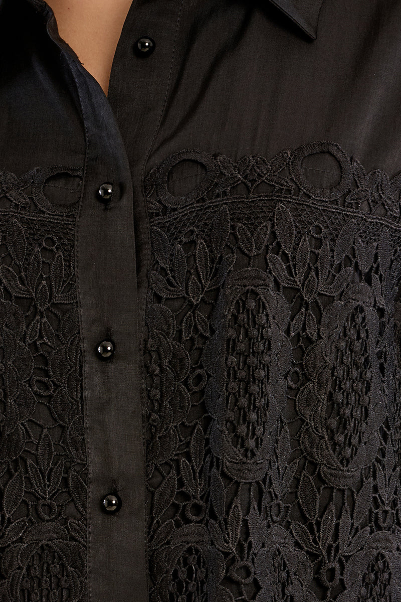 Chemise courte brodée – MOLLY BRACKEN