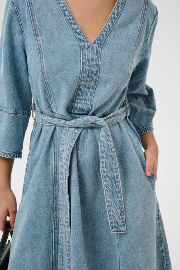 Robe en denim Jordi – KAFFE