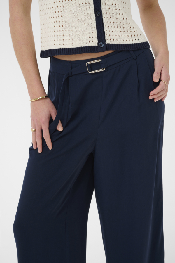 Pantalon essentiel illis – KAFFE