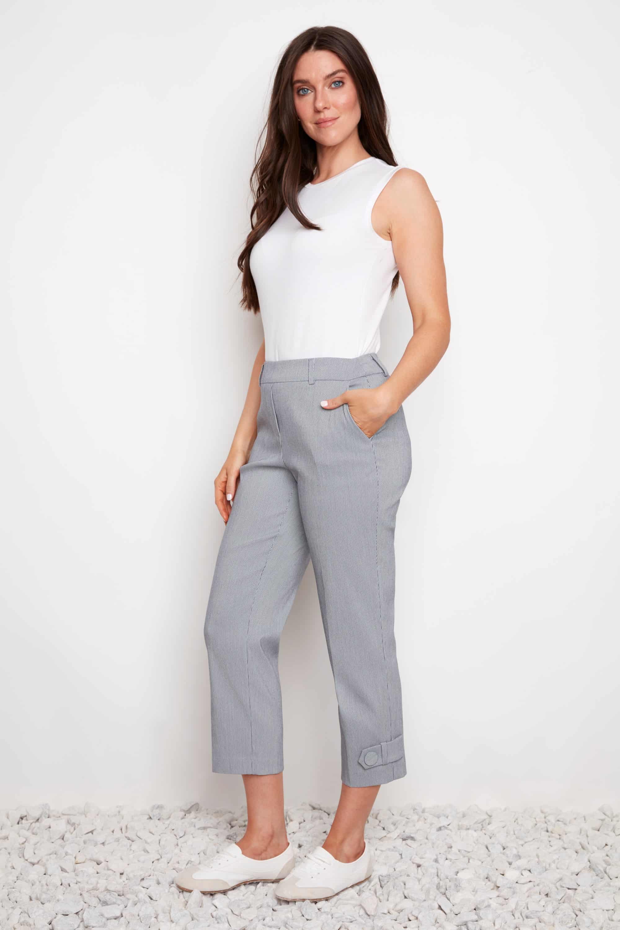 Pantalon 7/8 à rayures et bas boutonnée - UP!