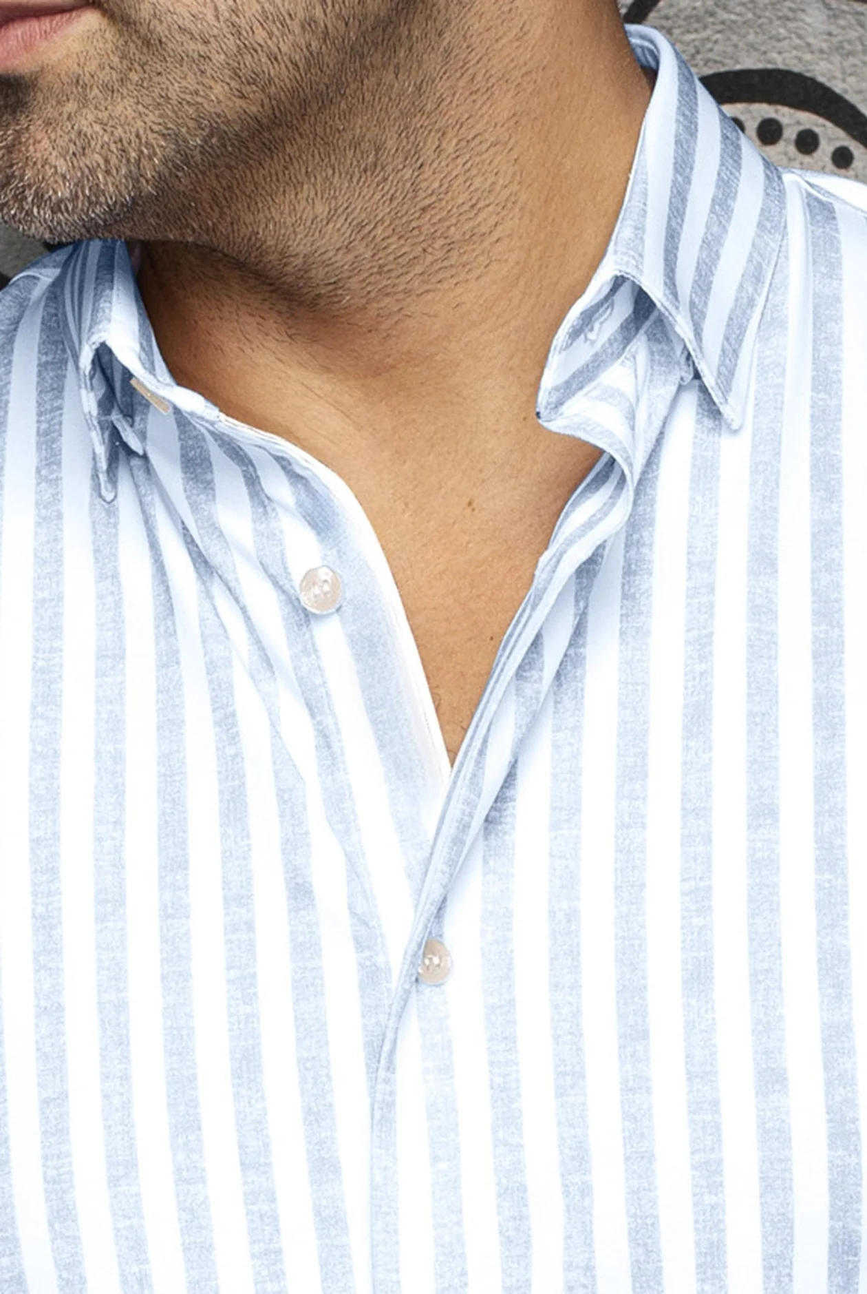 Chemise Telly coupe moderne – AU NOIR