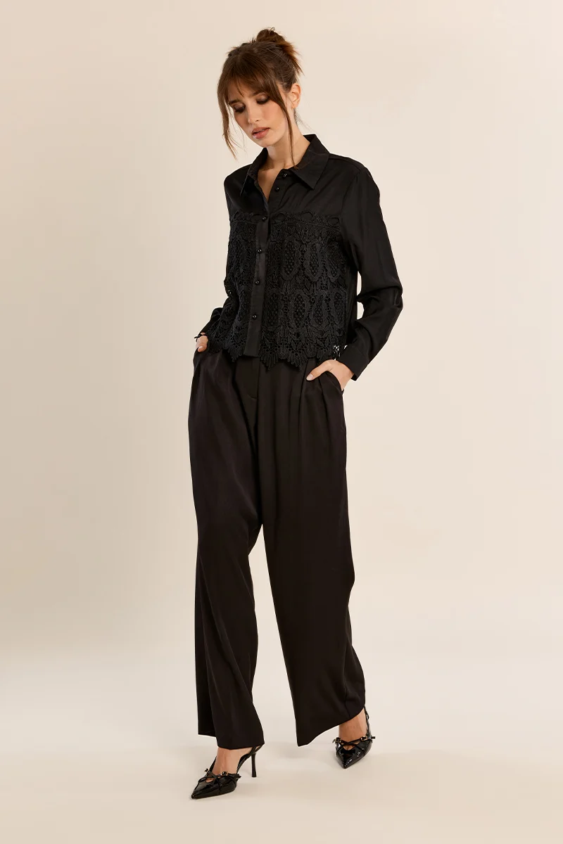 Chemise courte brodée – MOLLY BRACKEN
