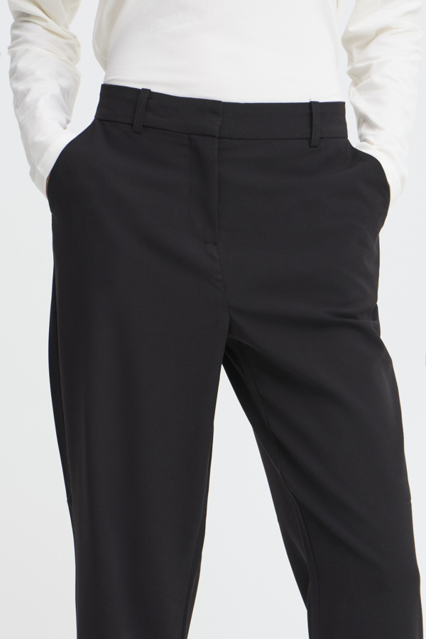Pantalon droit Danta – B.YOUNG