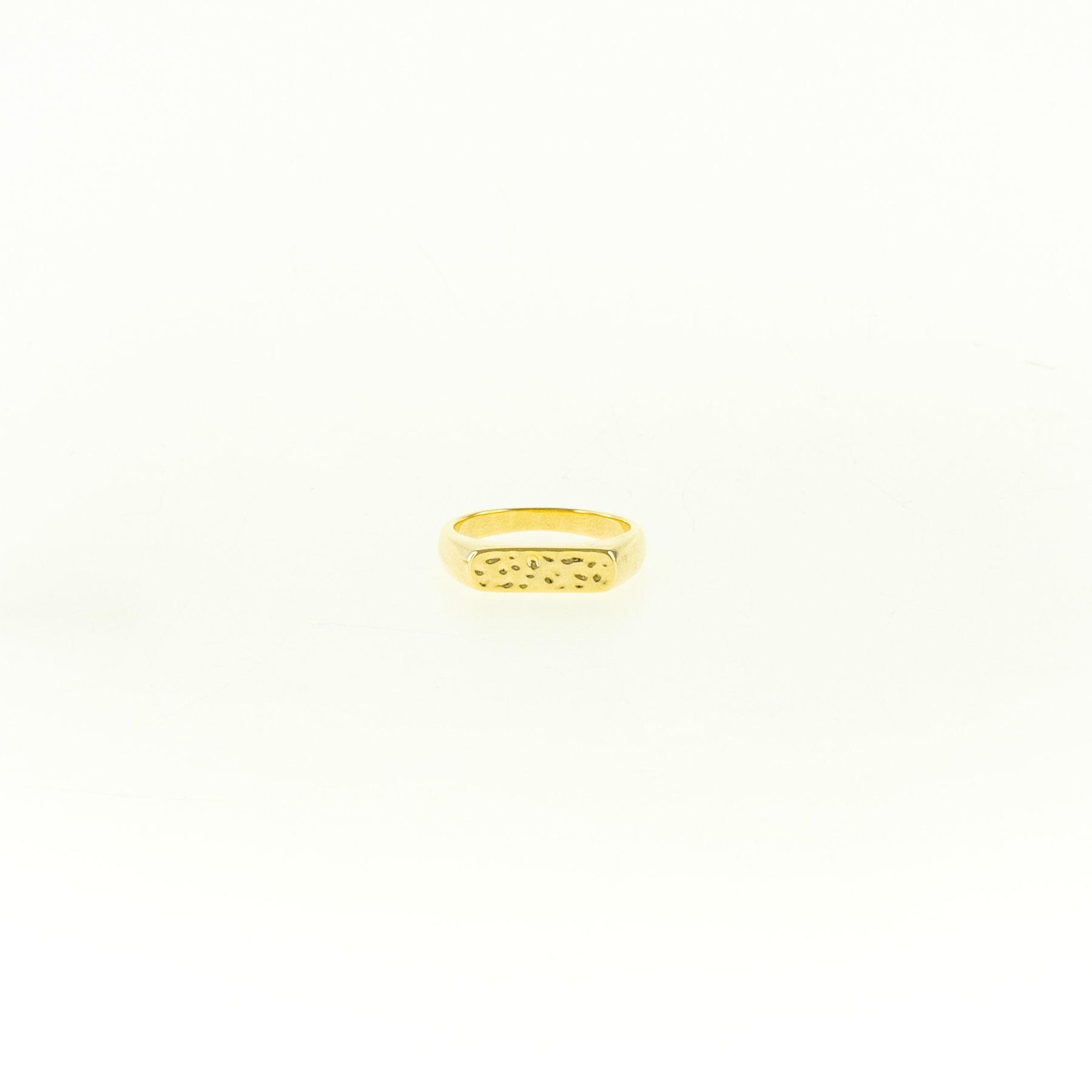 Bague avec façade martelée or - JACKIE J - YLZ2302RGD - jackiej