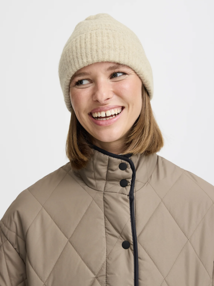 Tuque Wilk - BYOUNG - 20815437 - B.YOUNG