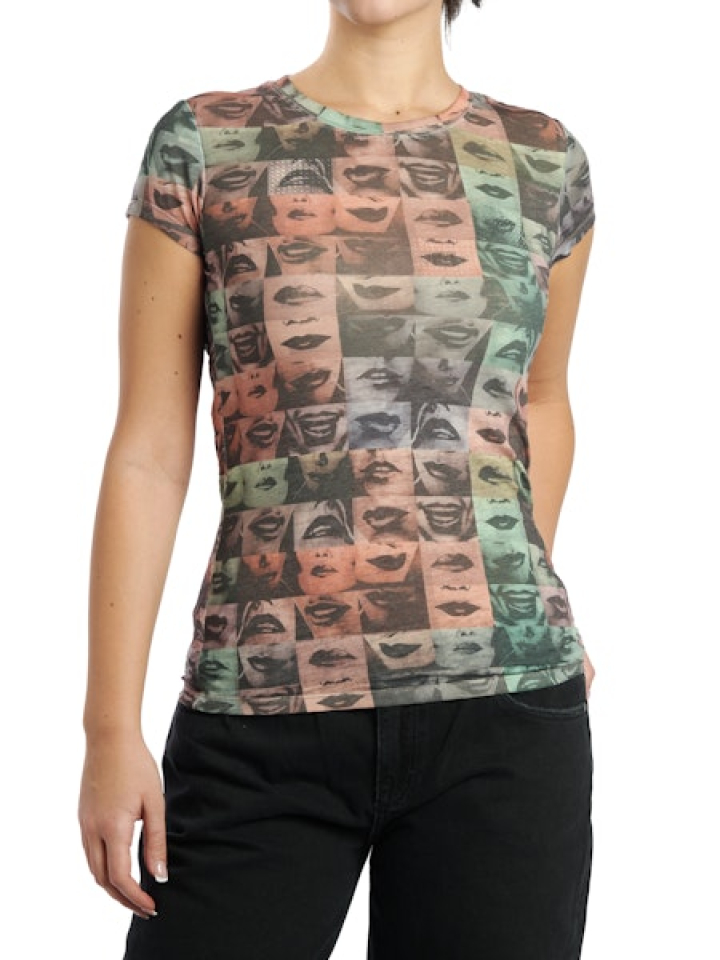 T-shirt Lips and Chess – GUESS