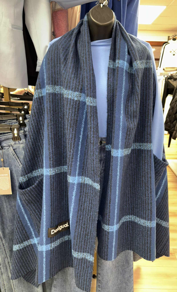 Écharpe Bleu Volant - DESIGUAL