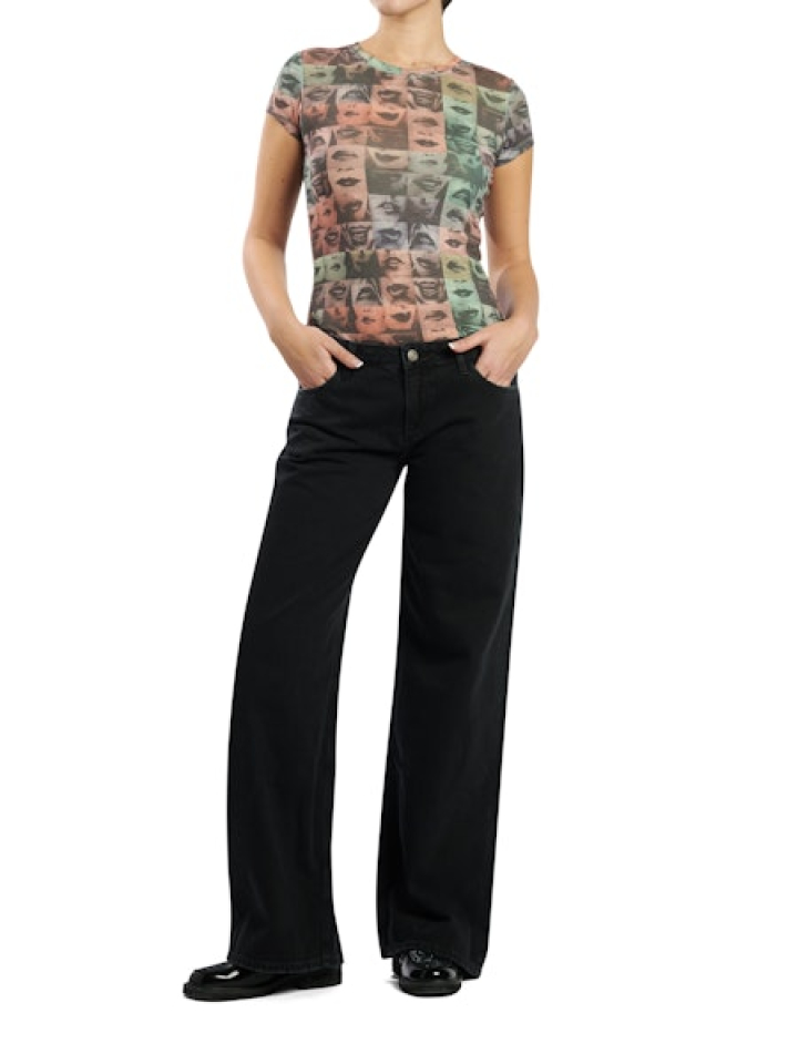 T-shirt Lips and Chess – GUESS
