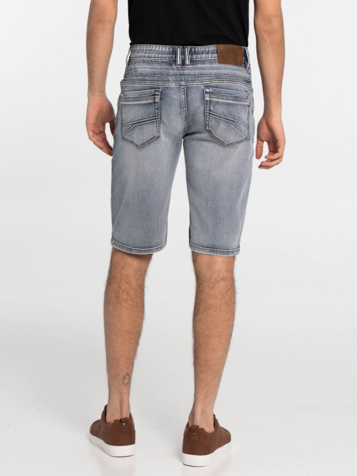 Bermudas Luke - BLACKBULL