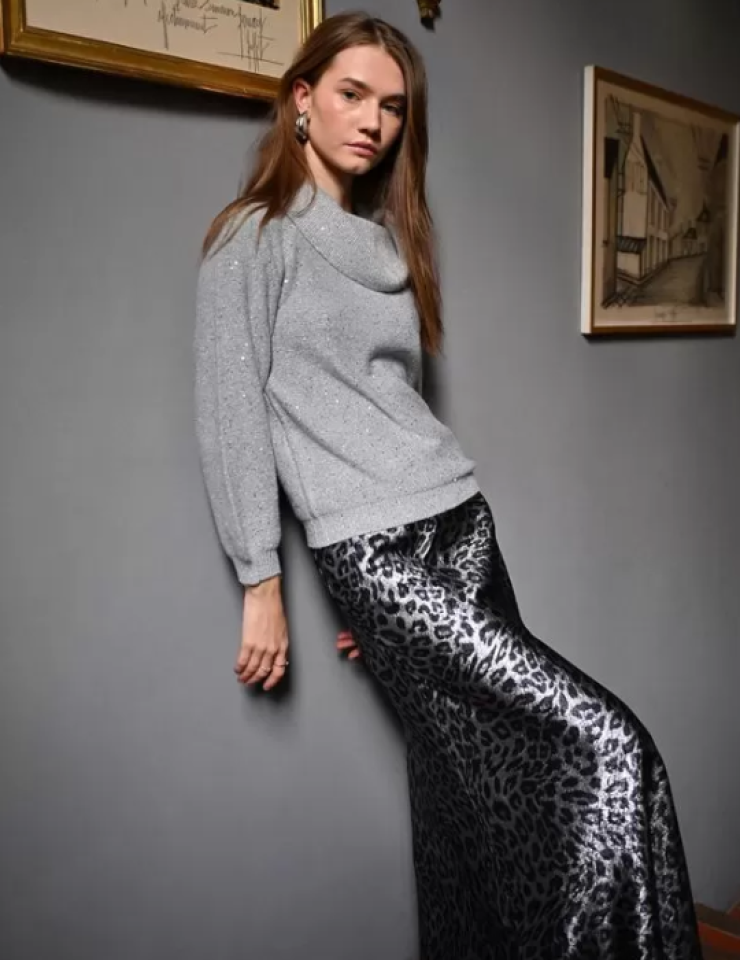 Chandail orné de sequins – MOLLY BRACKEN - LA1802DN - Molly Bracken