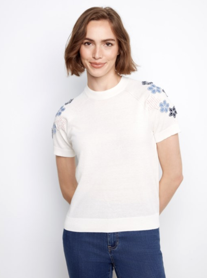 Chandail à manches raglan et fleurs appliquées - CHARLIE B - C2972 - Charlie B