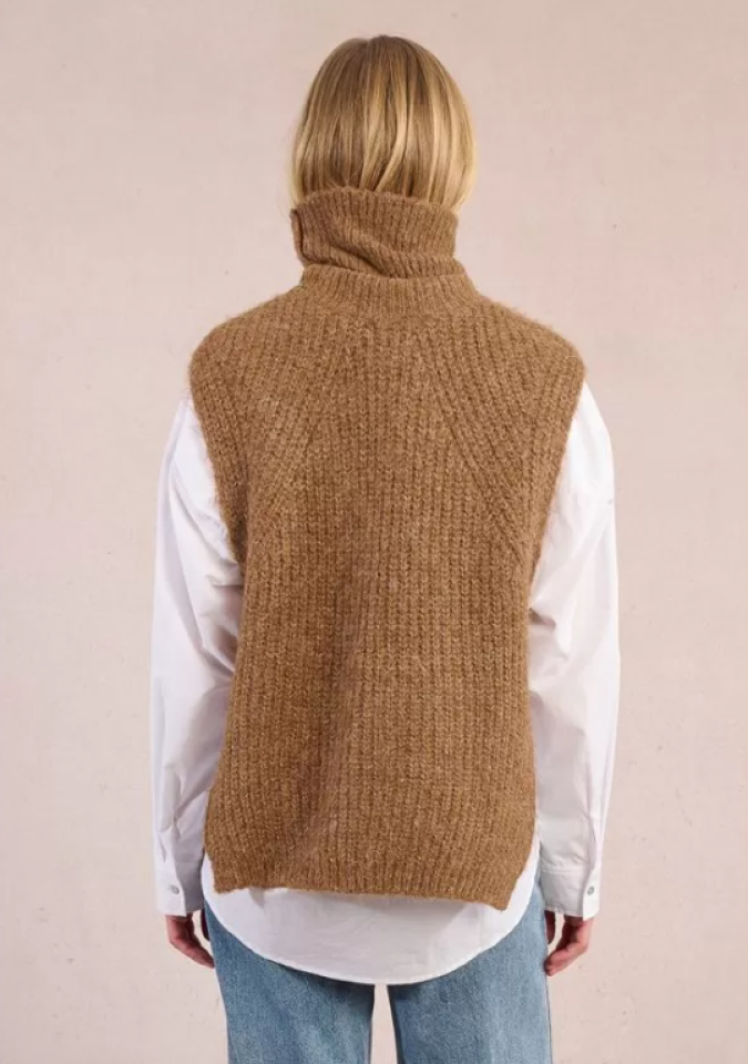 Tricot col roulé sans manches – MOLLY BRACKEN