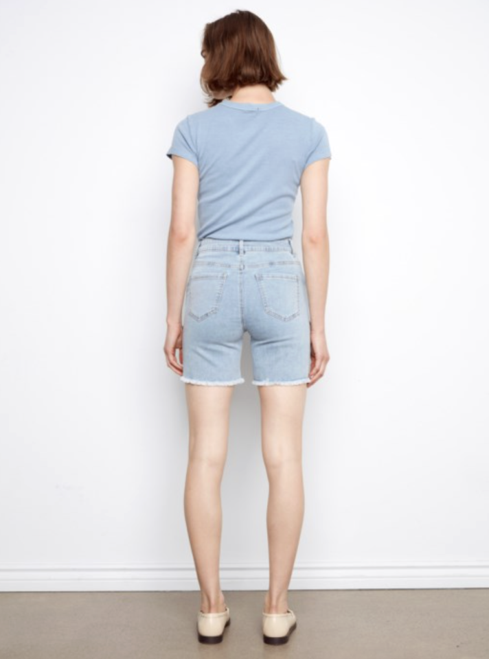 Short en denim extensible avec broderie - CHARLIE B