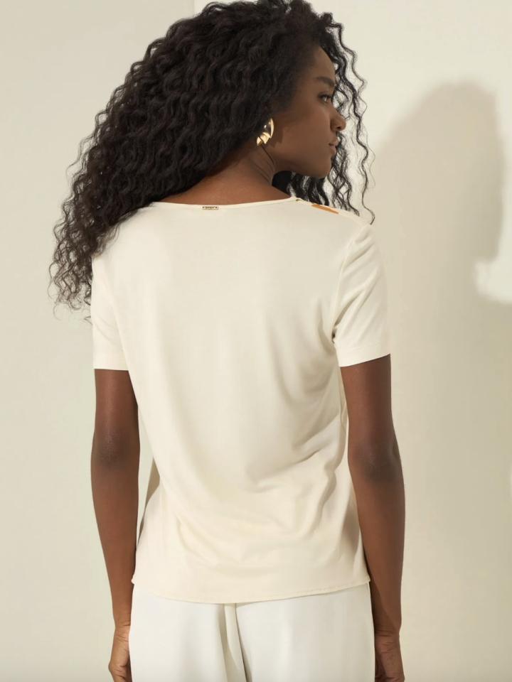 T-shirt fleuri– LEZ A LEZ