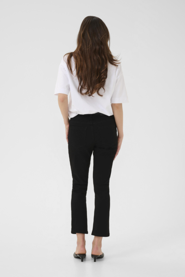 Jean moderne River – KAFFE