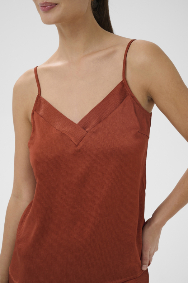 Haut Lotte coupe moderne – KAFFE