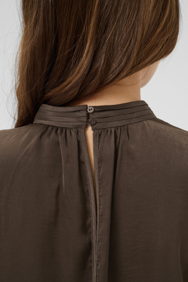 Blouse élégante Aileen – SAINT TROPEZ