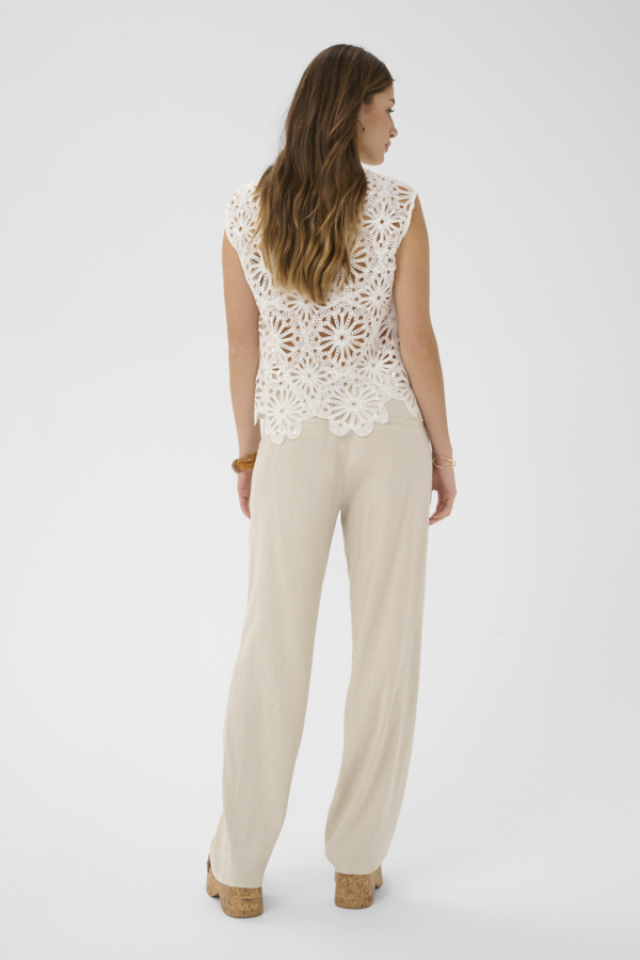 Pull sans manches Merinda – CREAM
