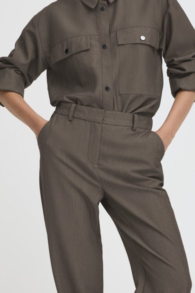Pantalon droit Danta – B.YOUNG